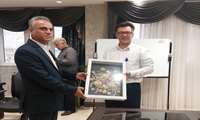 دیدار فرماندار کنگان با مدیرعامل پتروشیمی هنگام؛ تأکید بر اشتغال نیروهای بومی و حمایت از تولیدات محلی